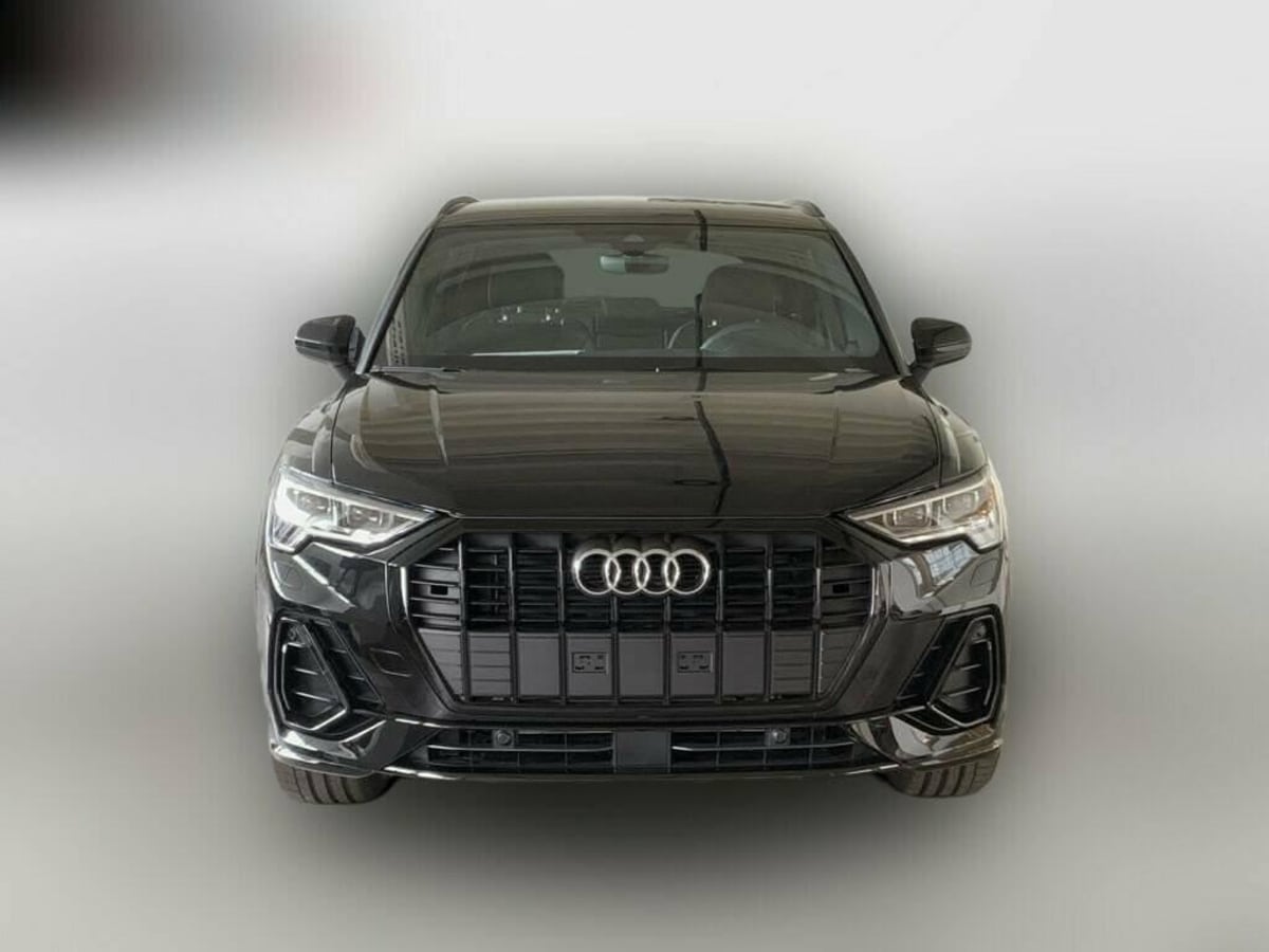 AUDI Q3 35 TDI 150 CH S TRONIC 7 S LINE