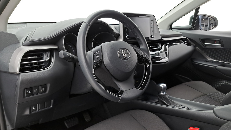 TOYOTA C-HR 1.8 Hybrid 122ch e-CVT DYNAMIC