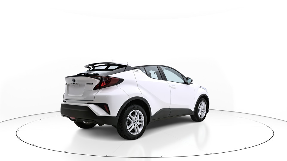 TOYOTA C-HR 1.8 Hybrid 122ch e-CVT DYNAMIC