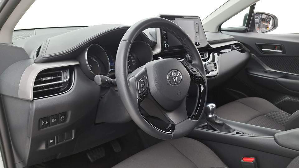 TOYOTA C-HR 1.8 Hybrid 122ch e-CVT DYNAMIC