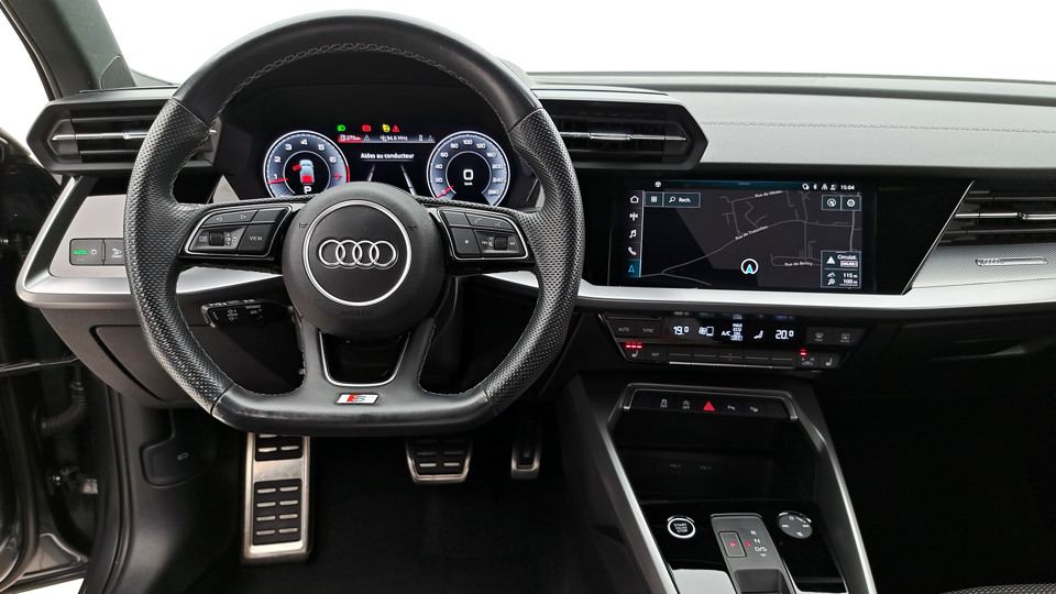 AUDI A3 35 TFSI 150ch S-tronic 7 S LINE