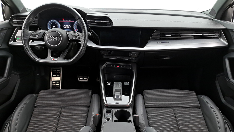 AUDI A3 35 TFSI 150ch S-tronic 7 S LINE