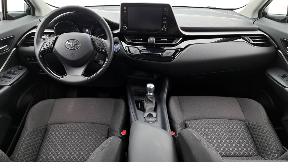 TOYOTA C-HR 1.8 Hybrid 122ch e-CVT DYNAMIC