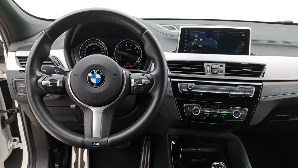 BMW X2 18 i 136ch A/7 M SPORT + Navigation multimédia + Apple Carplay