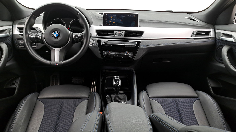 BMW X2 18 i 136ch A/7 M SPORT + Navigation multimédia + Apple Carplay