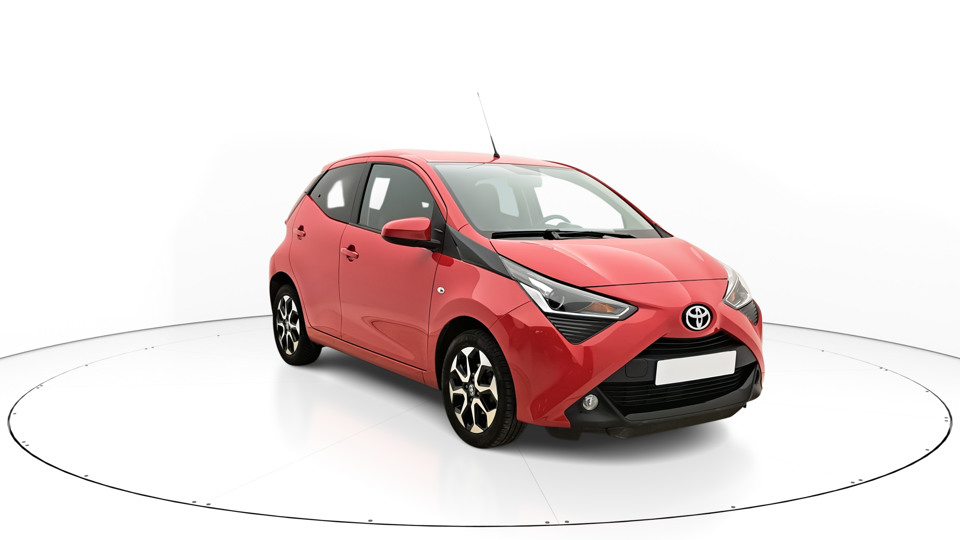 TOYOTA AYGO 1.0 VVTi 72ch X-Shift/5 X-PLAY