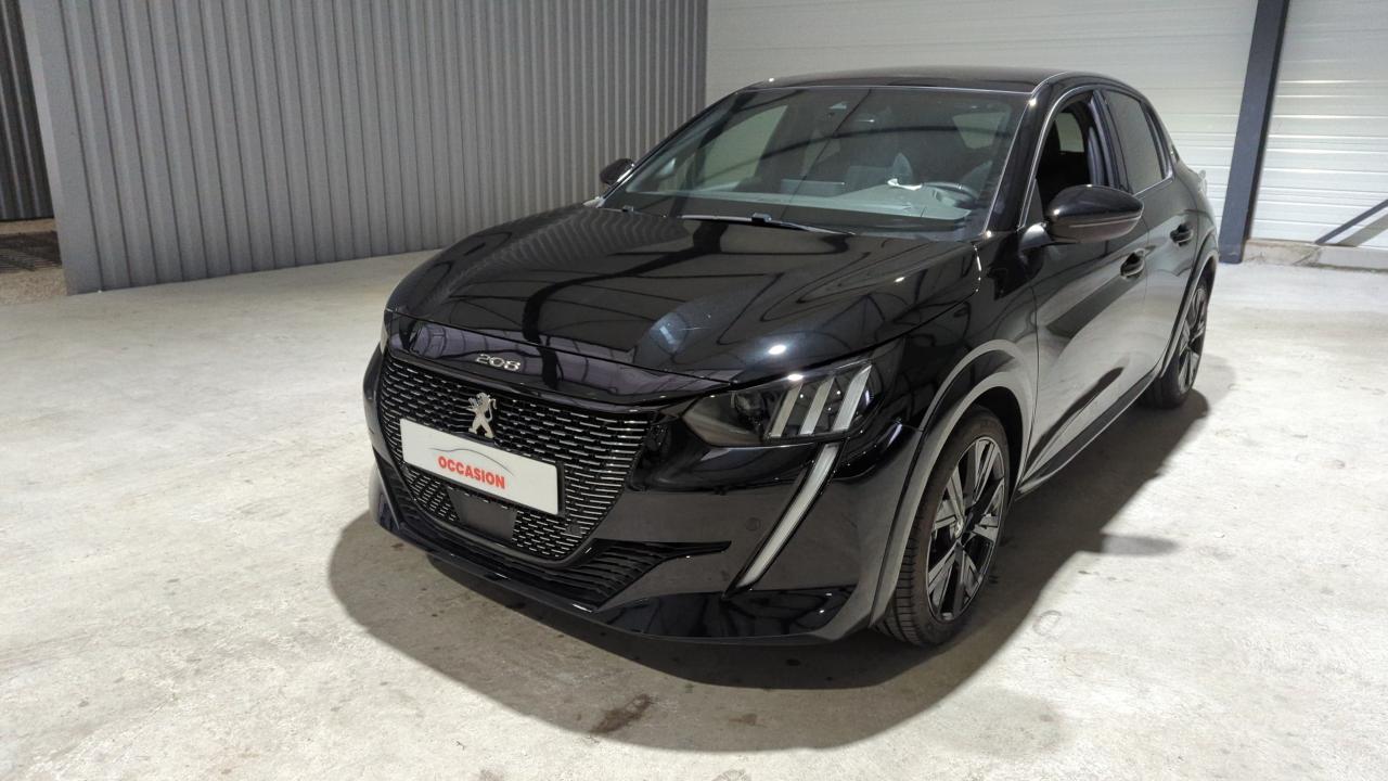 PEUGEOT 208 1.2 PURETECH 100CV EAT8 GT + TOIT PANO + PACK DRIVE ASSIST PLUS