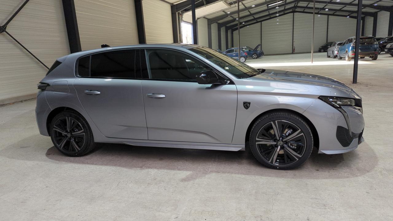 PEUGEOT 308 1.5 BLUEHDI 130CV EAT8 GT + ANGLES MORTS + CAMERA 360