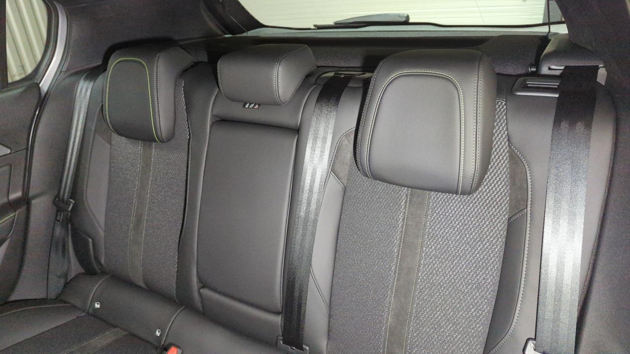 PEUGEOT 308 1.5 BLUEHDI 130CV EAT8 GT + ANGLES MORTS + CAMERA 360
