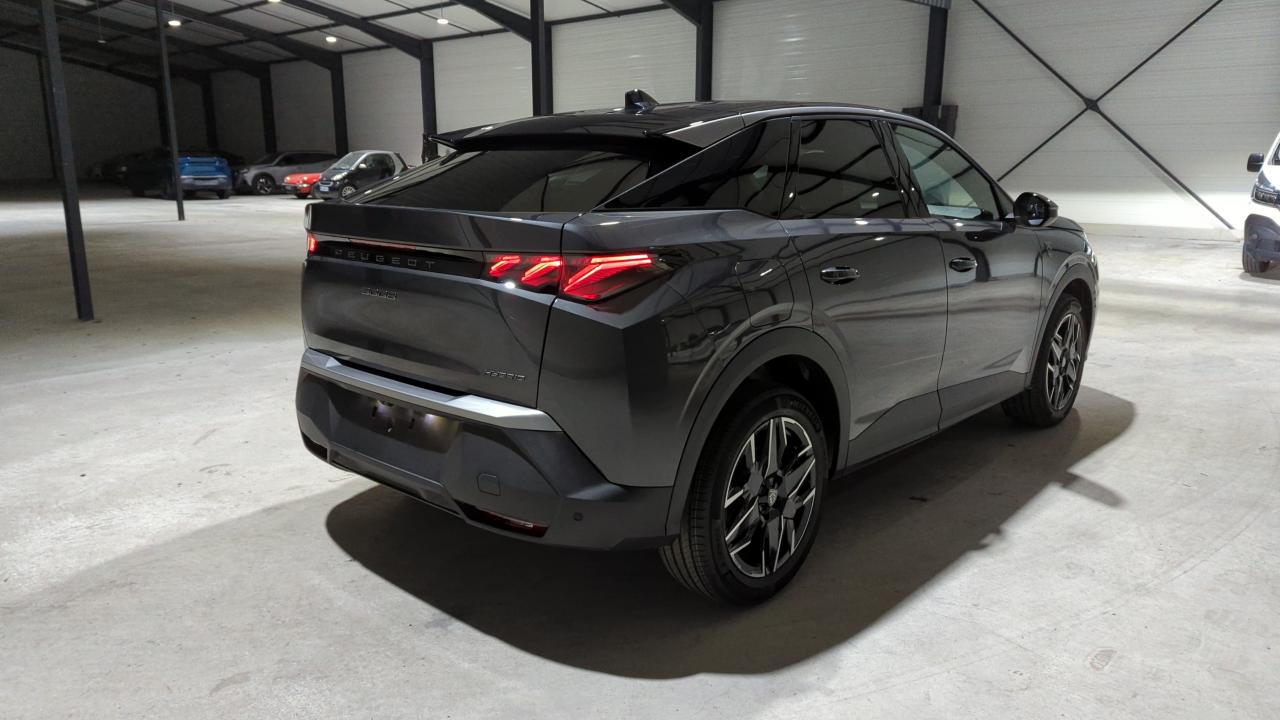 PEUGEOT 3008  1.2 HYBRID 136CV E-DCS6 GT