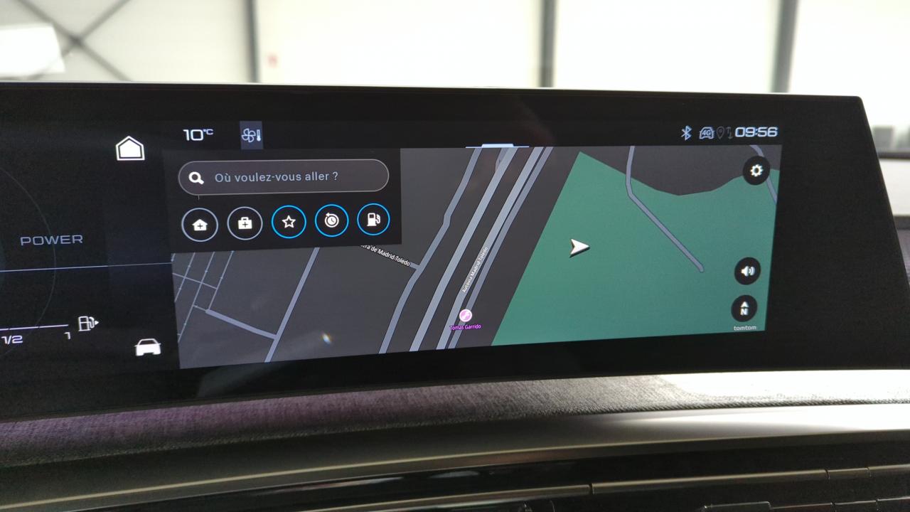 PEUGEOT 3008  HYBRID 136 E-DCS6 GT + Pack 360° Vision & Drive Assist Plus