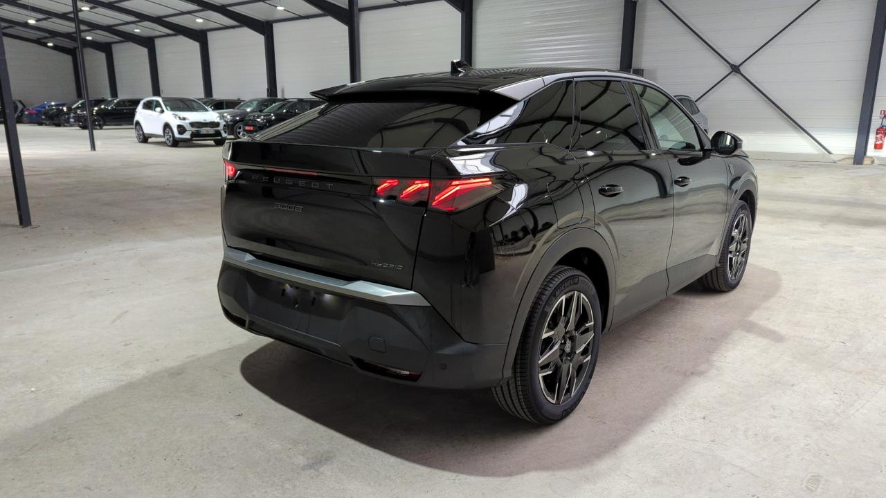 PEUGEOT 3008  HYBRID 136 E-DCS6 GT + Pack 360° Vision & Drive Assist Plus