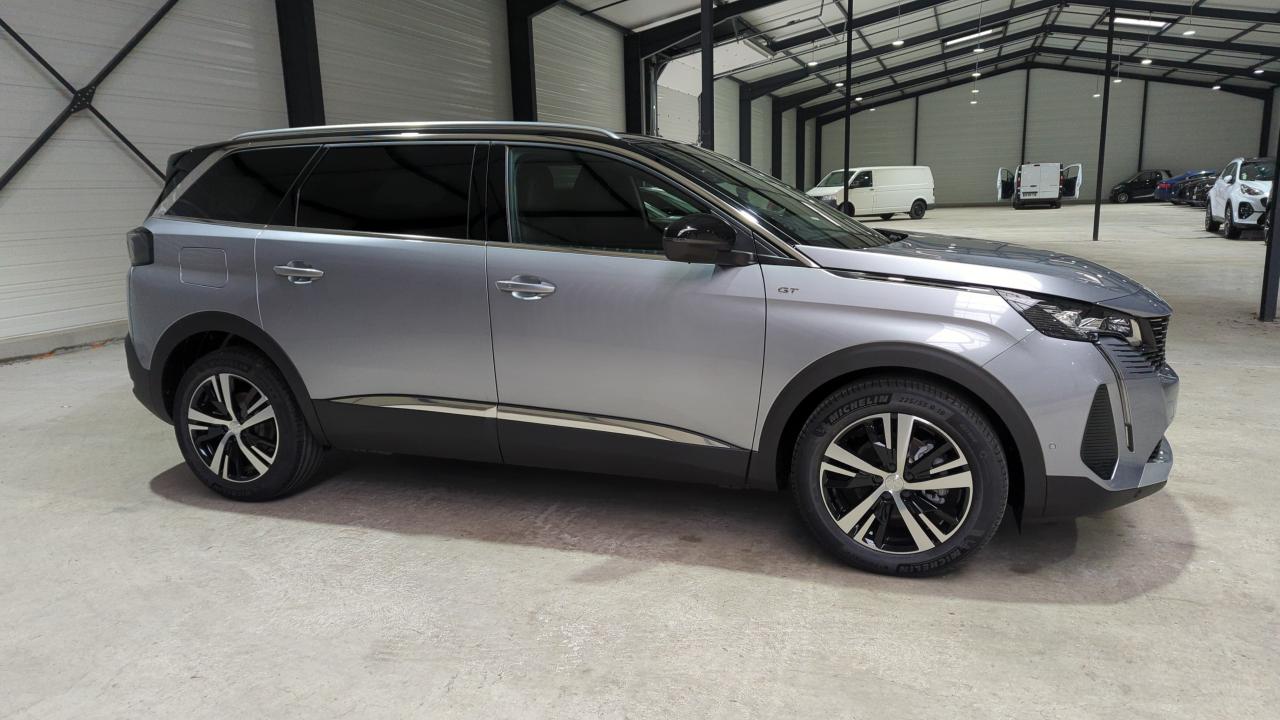 PEUGEOT 5008 BLUEHDI 130CH S&S EAT8 GT + Hayon motorisé + Sièges chauffants