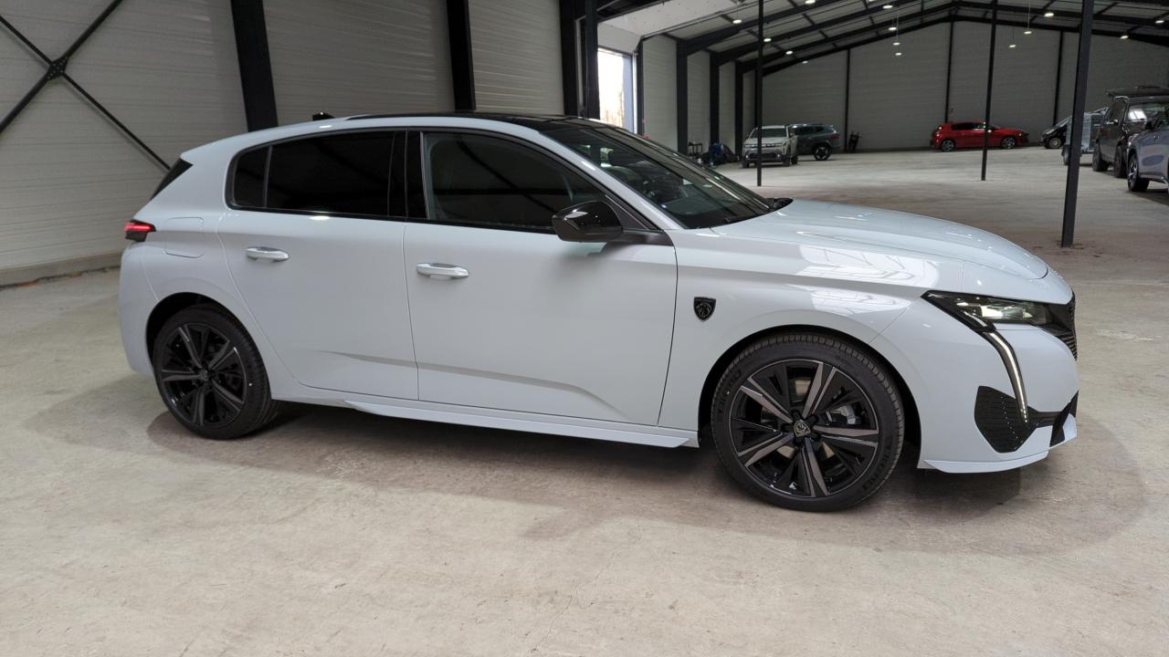 PEUGEOT 308 BLUEHDI 130CH S&S EAT8 GT + TOIT PANO + SIEGES MASSANTS