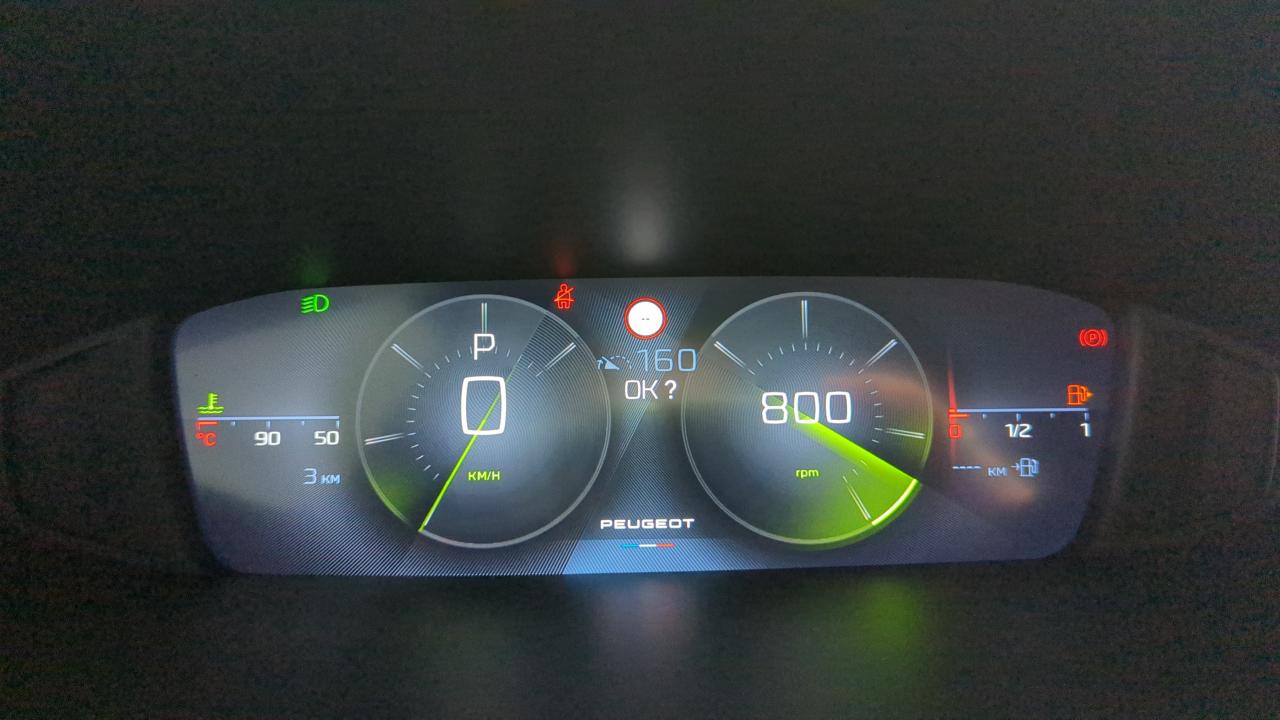 PEUGEOT 308 BLUEHDI 130CH S&S EAT8 GT + TOIT PANO + SIEGES MASSANTS