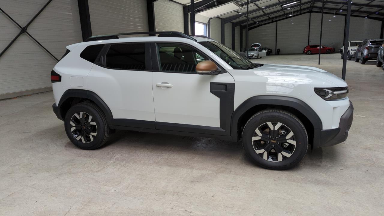 DACIA DUSTER HYBRID 140 4X2 EXTREME + PACK COLD