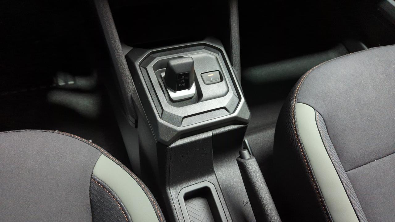DACIA DUSTER HYBRID 140 4X2 EXTREME + PACK COLD