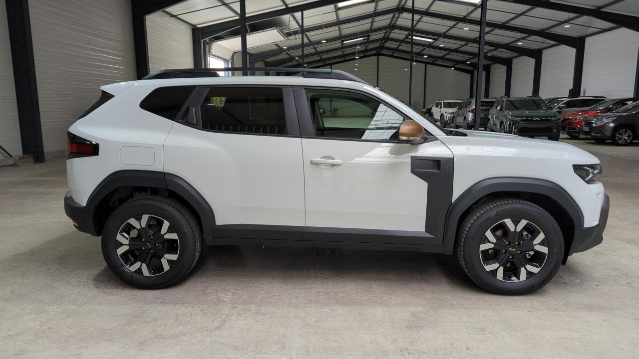 DACIA DUSTER HYBRID 140 4X2 EXTREME + PACK COLD