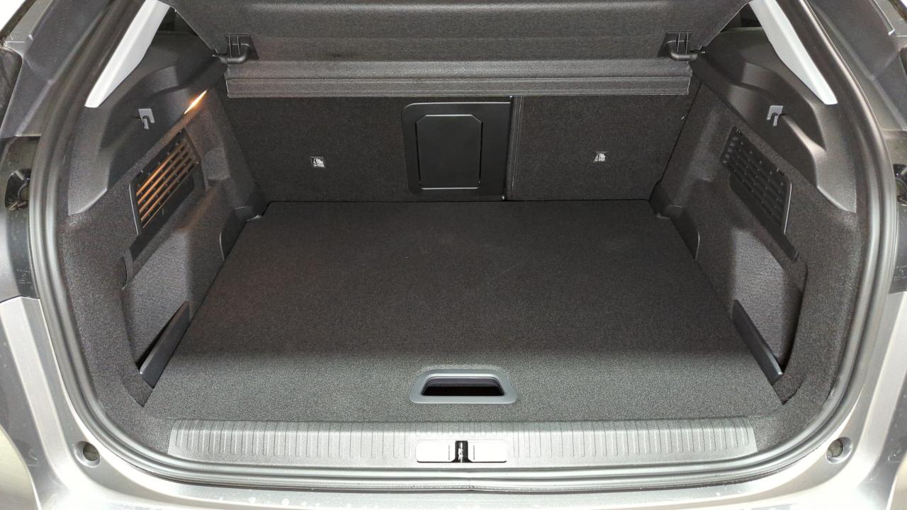 CITROEN C4  HYBRIDE 136 E-DCS6 MAX