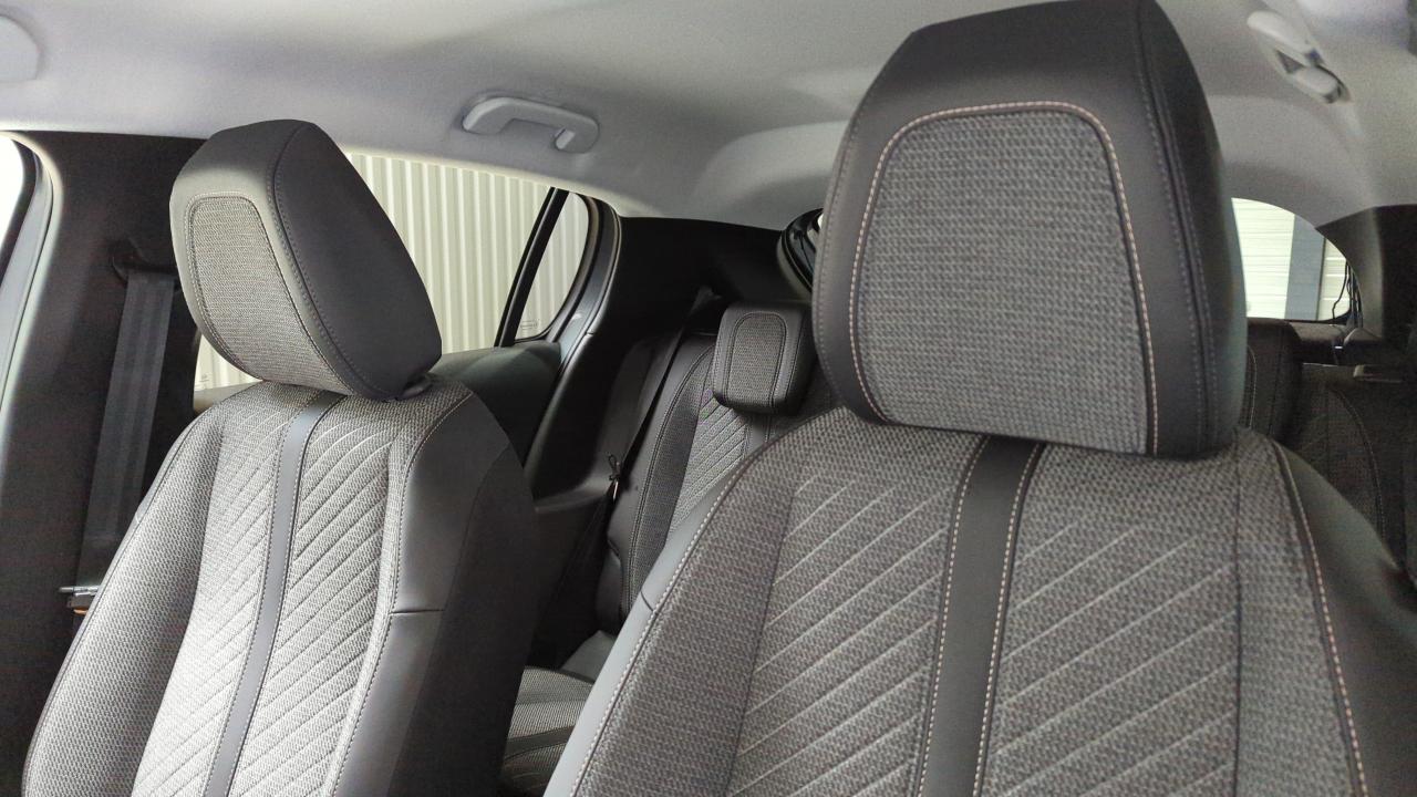 PEUGEOT 208 100 S&S BVM6 ALLURE + PACK VISION & NAVIGATION