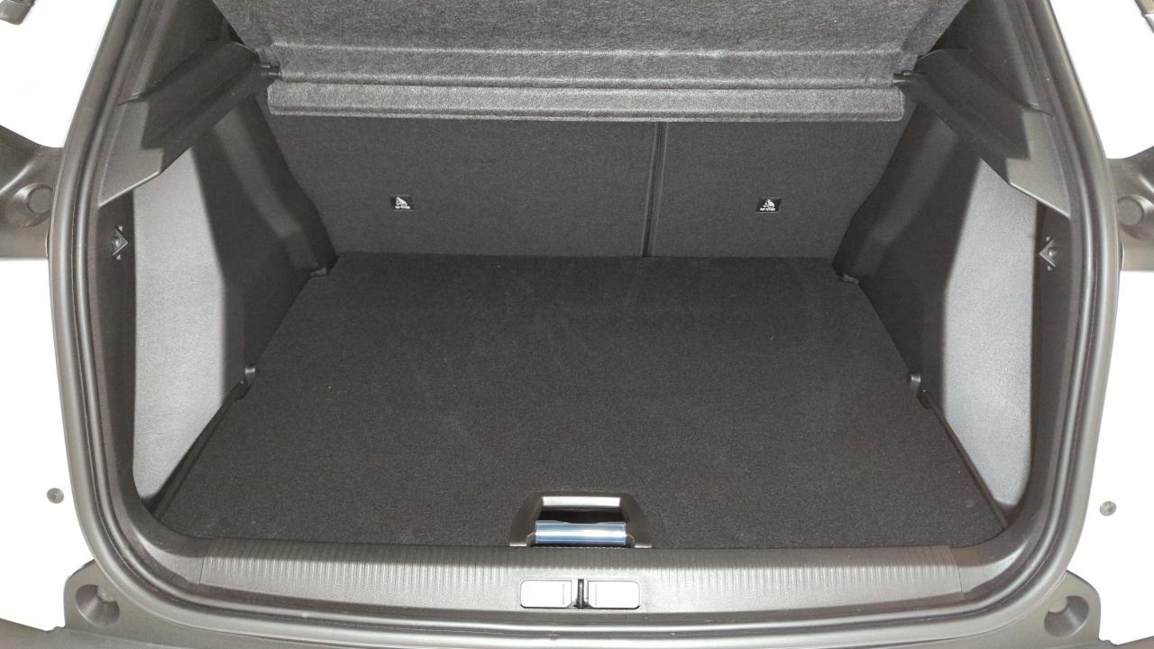 PEUGEOT 2008 NOUVEAU HYBRID 145 E-DCS6 ALLURE + PACK NAVIGATION & PACK ACCESS + PACK VISION & DRIVE ASSIST PLUS
