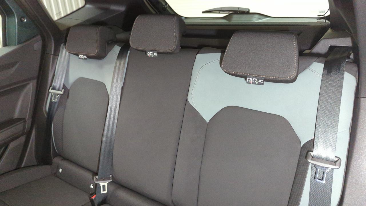DACIA DUSTER HYBRID 140 4X2 EXTREME + PACK TECHNO + PACK CITY