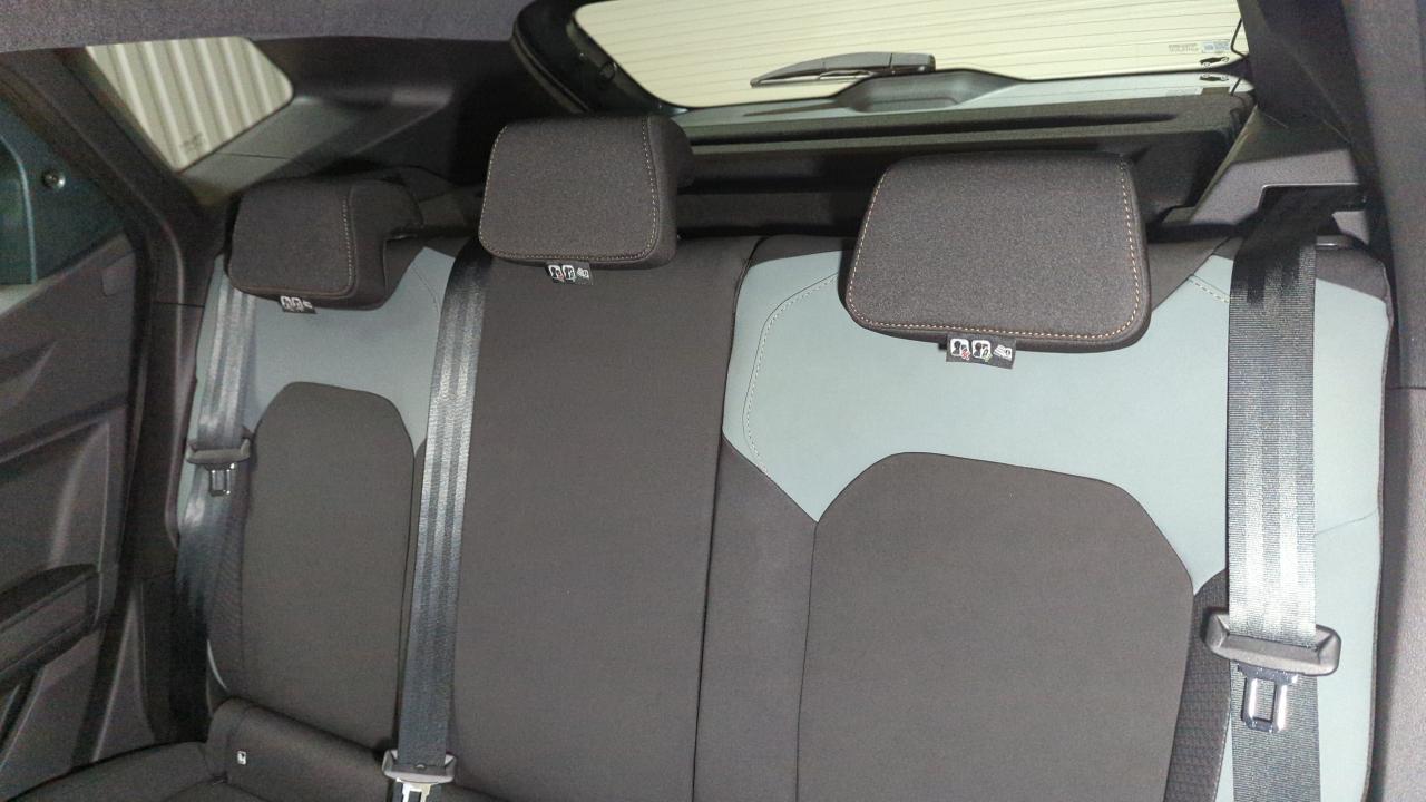 DACIA DUSTER HYBRID 140 4X2 EXTREME + SIEGES CHAUFFANTS