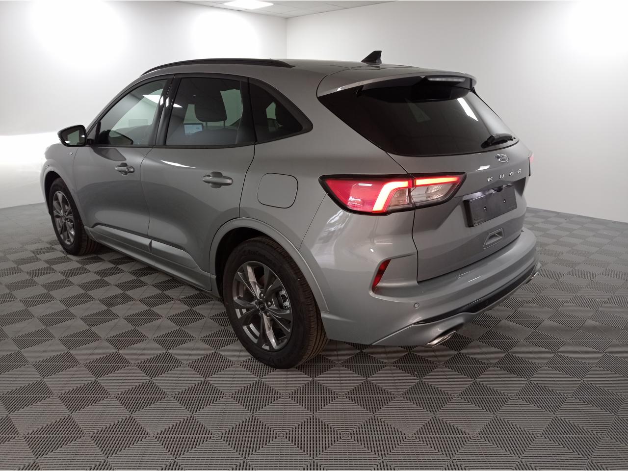 FORD KUGA III 1.5 ECOBOOST 150CV 4X2 ST-LINE + PACK TECHNO + PACK HIVER