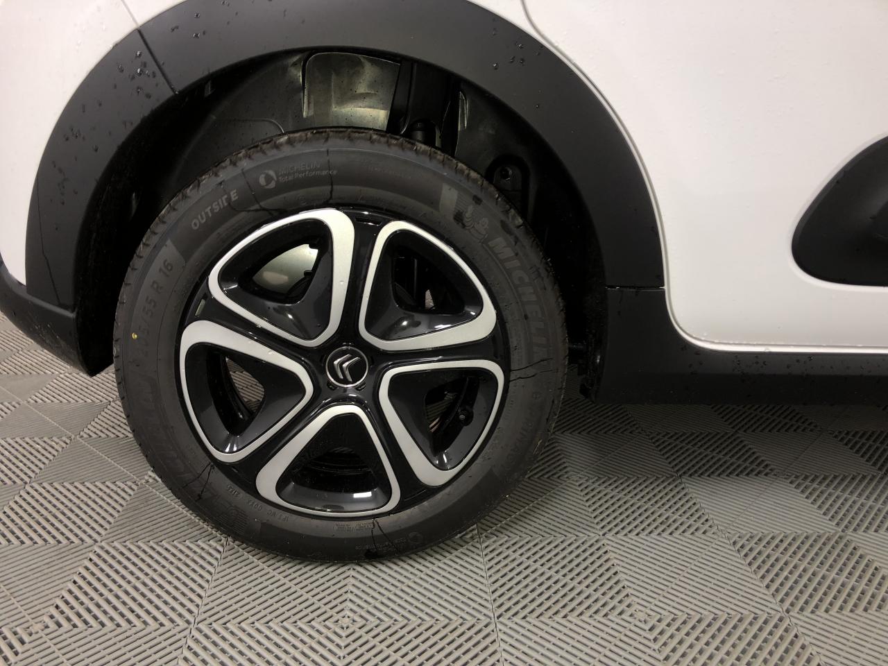 CITROEN C3 C-SERIES 1.2 PURETECH 83CV