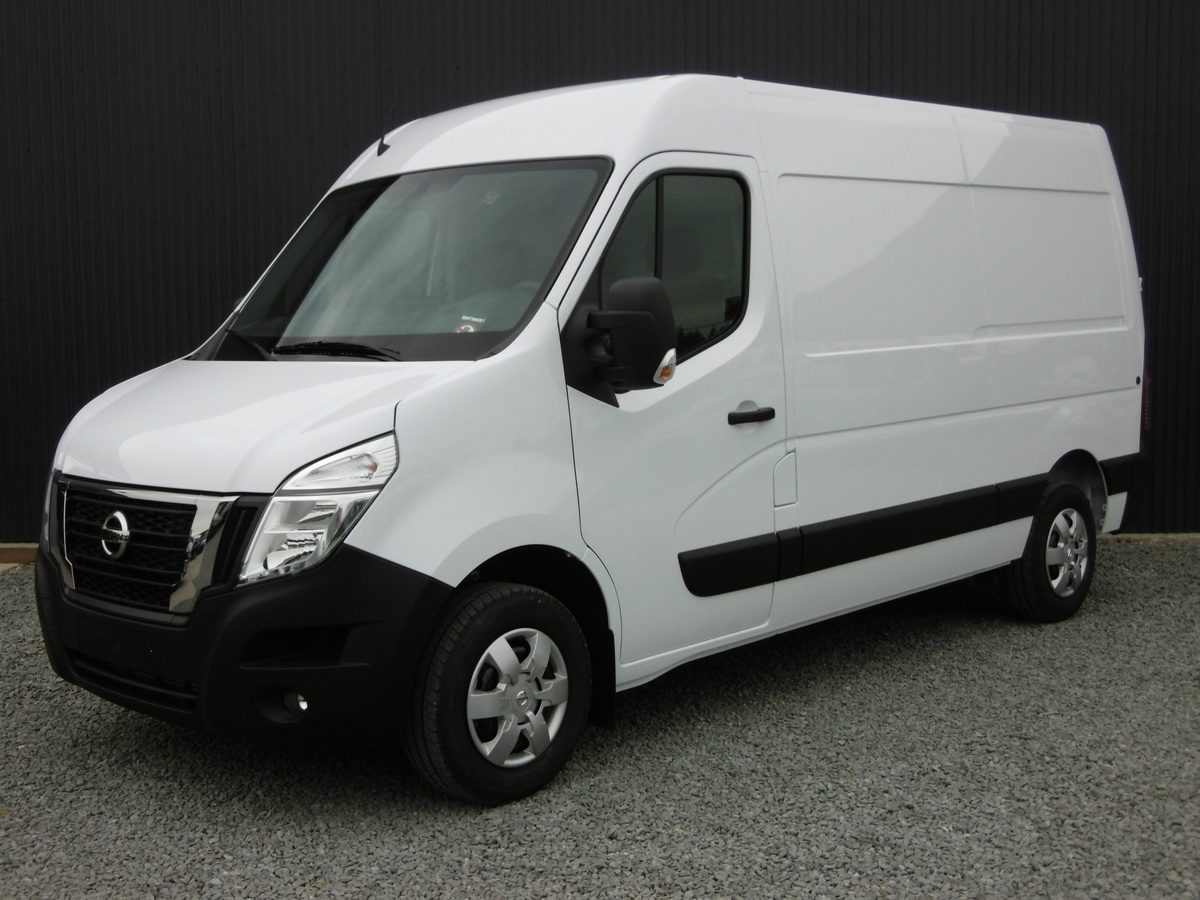 NISSAN INTERSTAR NV400  N-CONNECTA L2H2 3T5 135 DCI