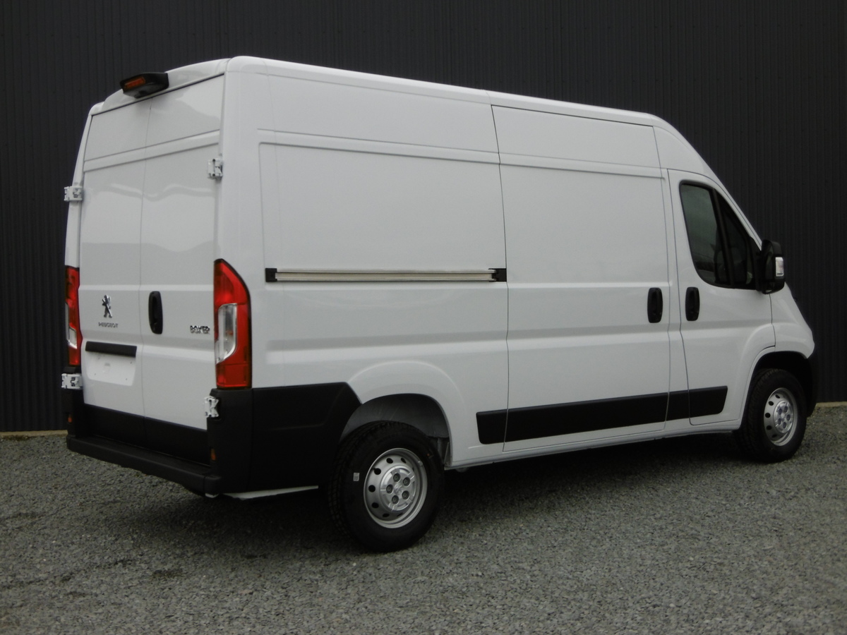 PEUGEOT BOXER FOURGON TOLE L2H2 PREMIUM 140 BlueHDi