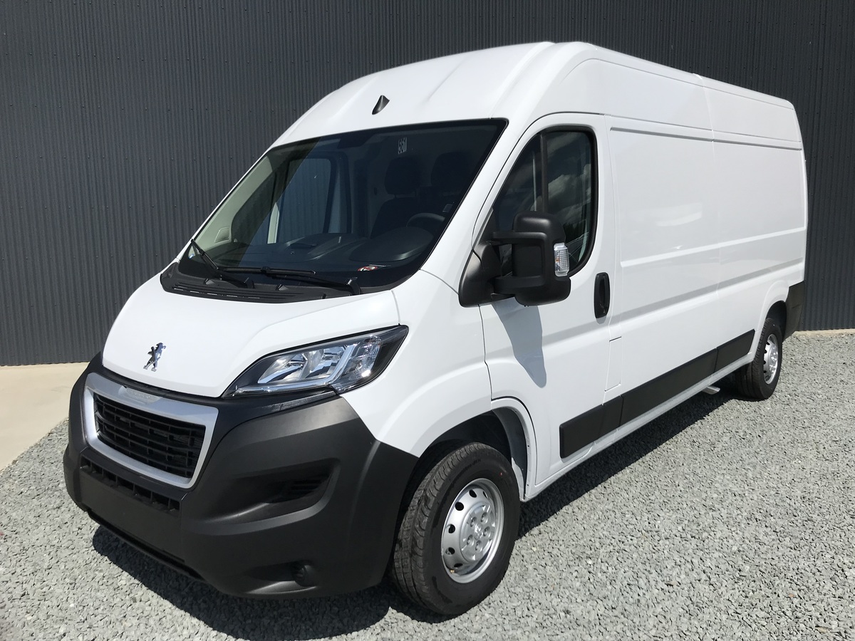 PEUGEOT BOXER VAN 165 BlueHDi