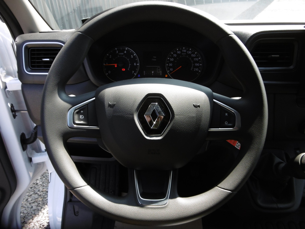 RENAULT MASTER 3 PHASE 3 L2H2  GRAND CONFORT 135 BLUE DCI + Caméra recul + Radar ar