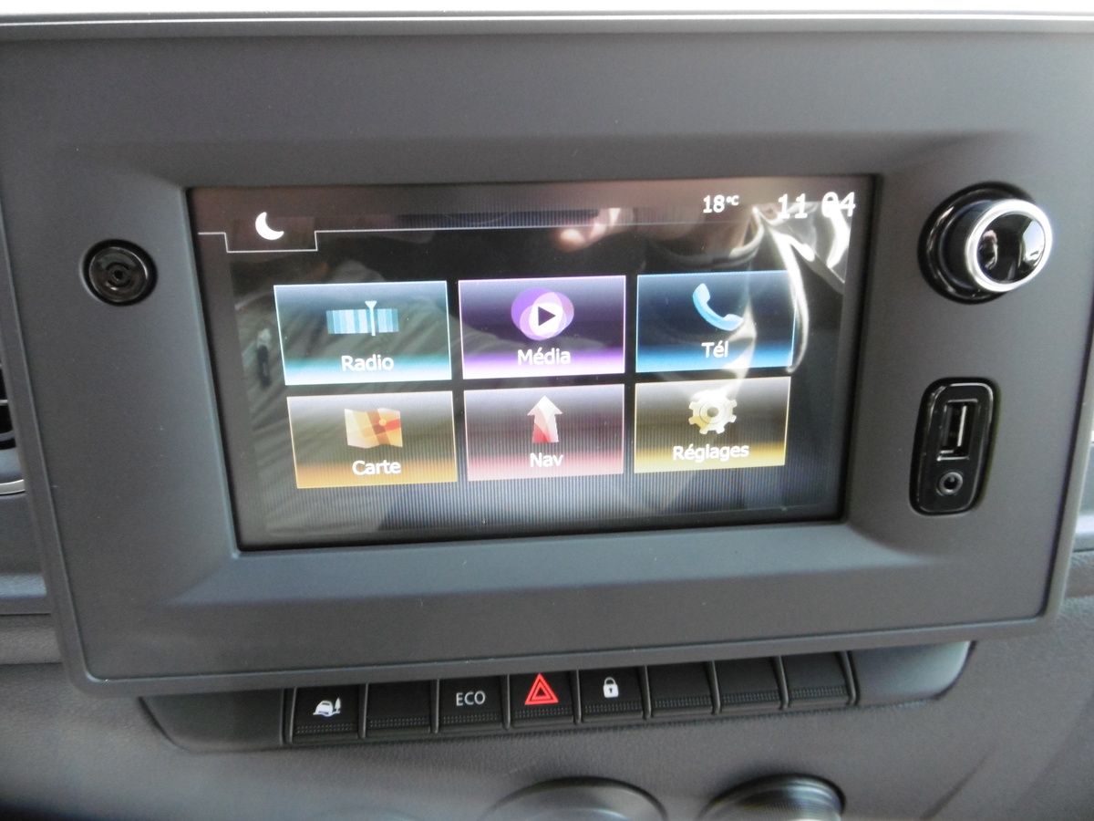 RENAULT MASTER 3 PHASE 3 L2H2  GRAND CONFORT 135 BLUE DCI + Caméra recul + Radar ar