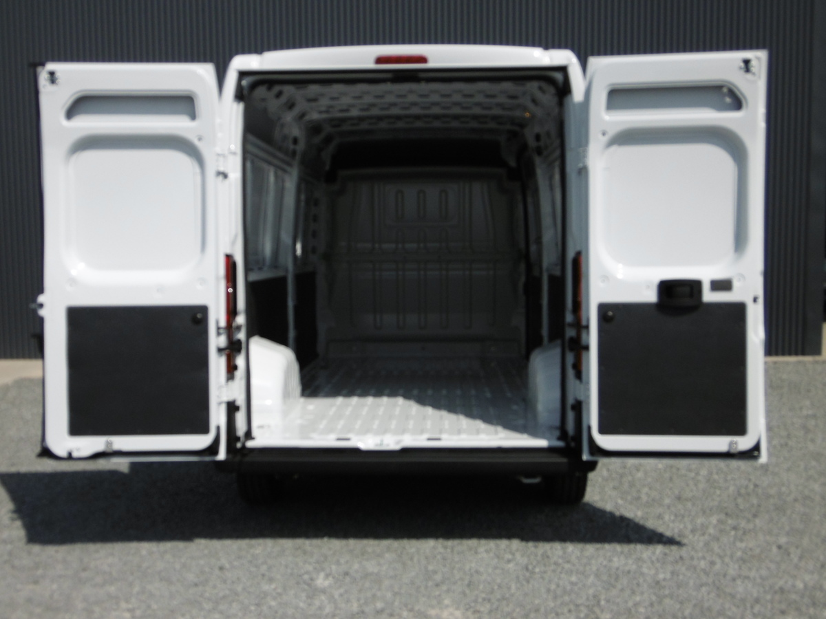 PEUGEOT BOXER FOURGON TOLE L3H2 Base 140 HDI FAP