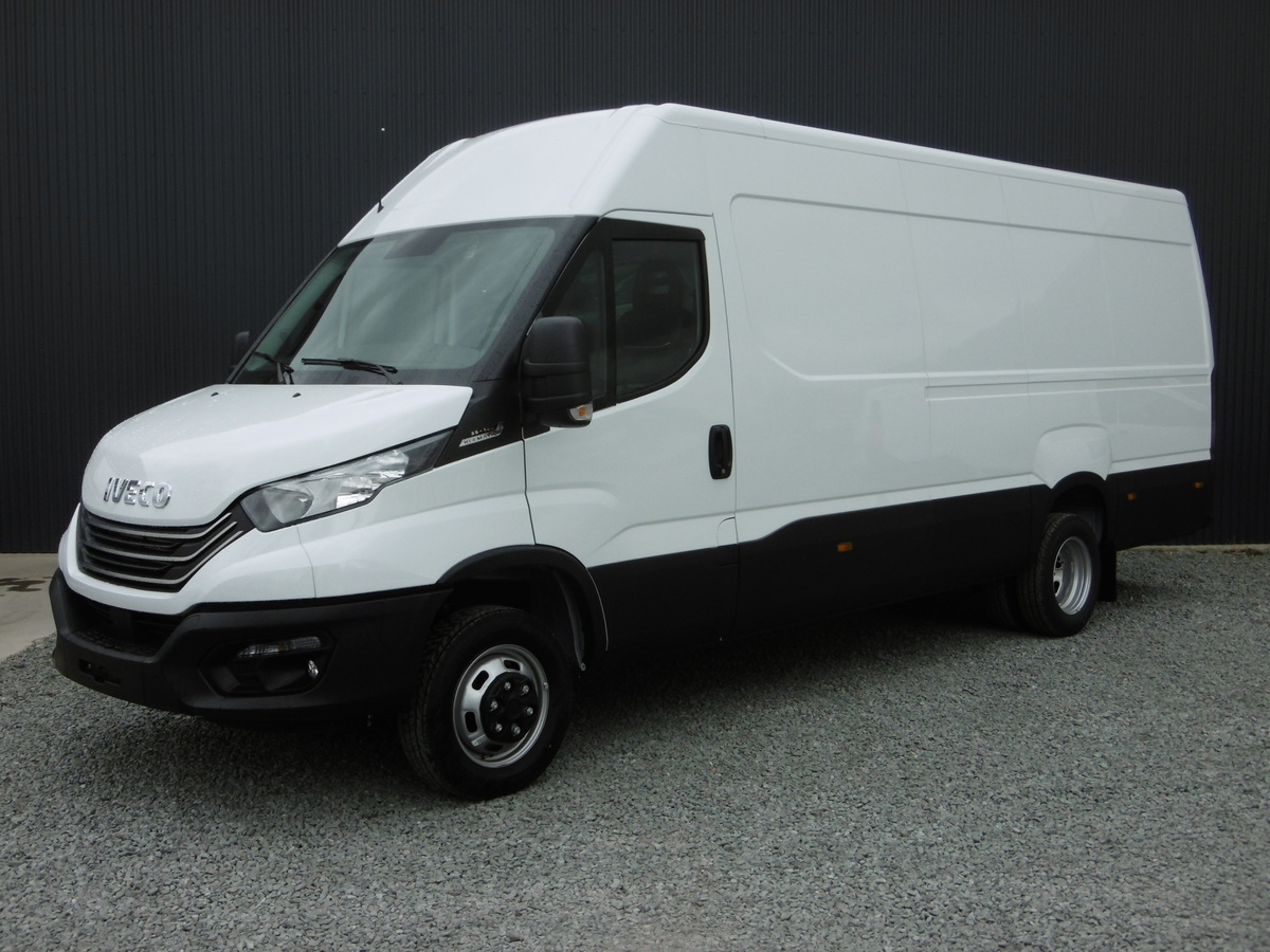 IVECO DAILY FOURGON 35C18 RJ EMPATTEMENT 4100 H2 180 TD