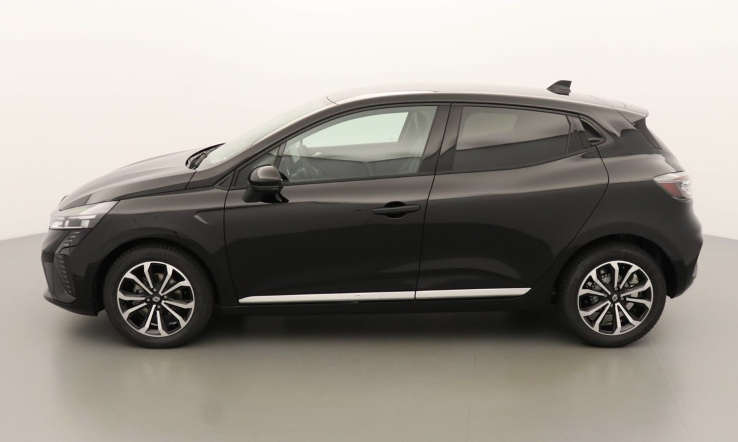 RENAULT CLIO TECHNO 1.0 Tce 90ch Bvm6 Techno