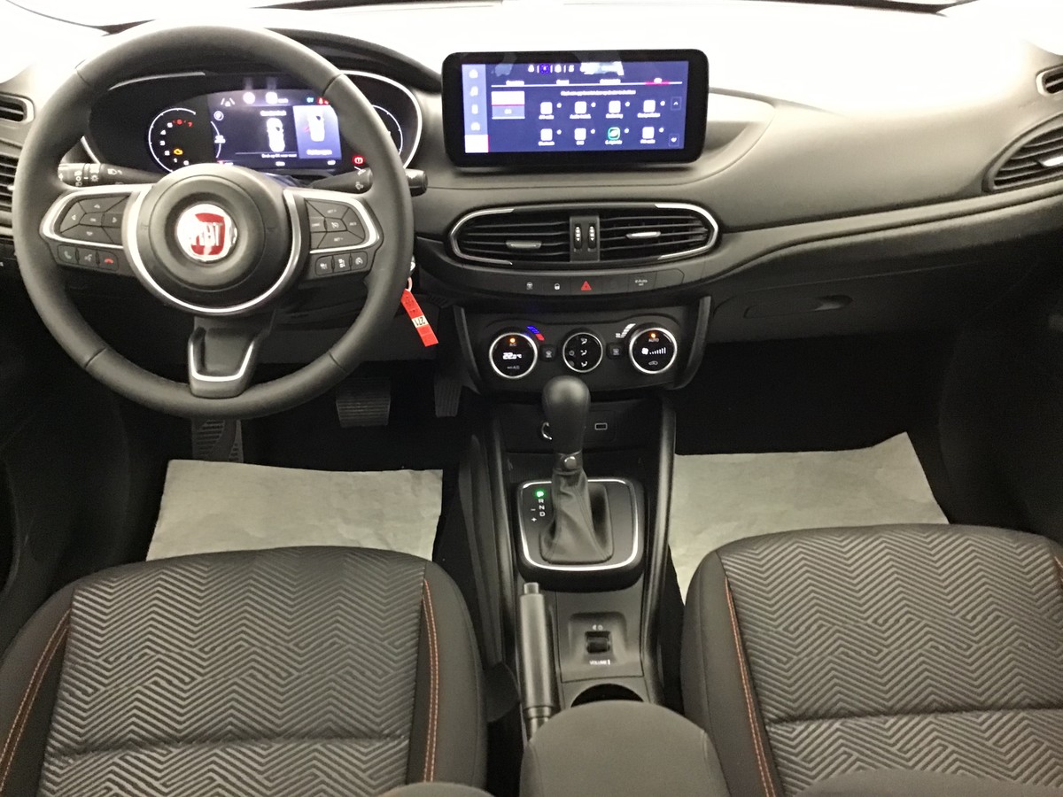 FIAT TIPO HB GARMIN 1.5 Firefly Turbo Hybrid 130ch Dct7 Garmin