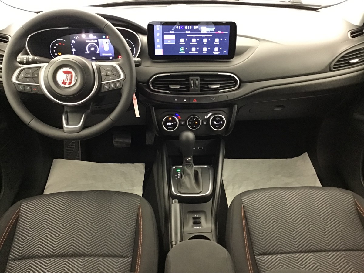 FIAT TIPO HB GARMIN 1.5 Firefly Turbo Hybrid 130ch Dct7 Garmin