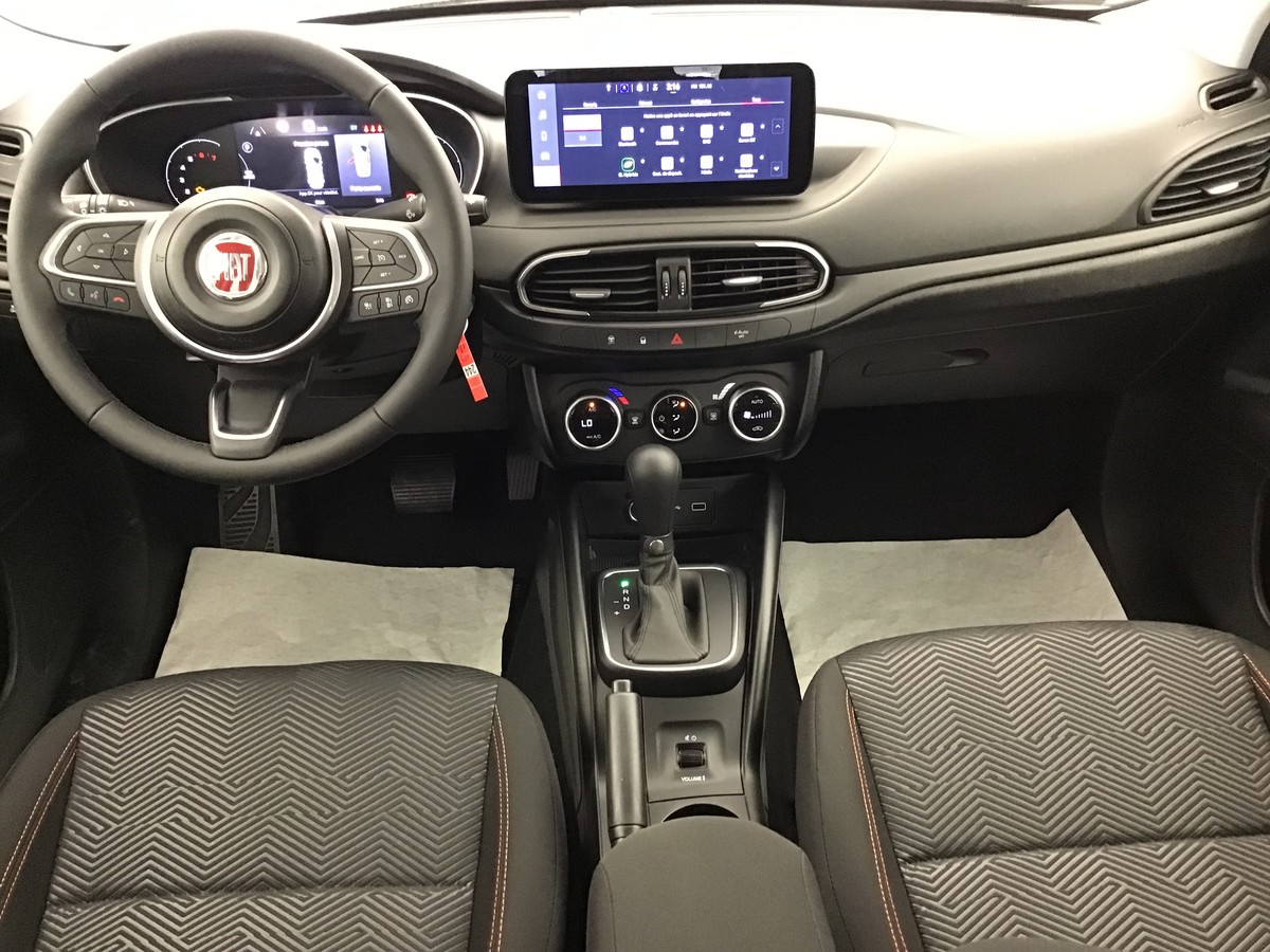 FIAT TIPO SW GARMIN 1.5 Firefly Turbo Hybrid 130ch Dct7 Garmin