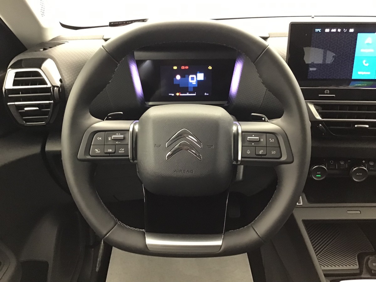 CITROEN C4 MAX 1.2 Ess 130ch Eat8 Max + Caméra 360° + Highway driver assist + Sièges chauffants