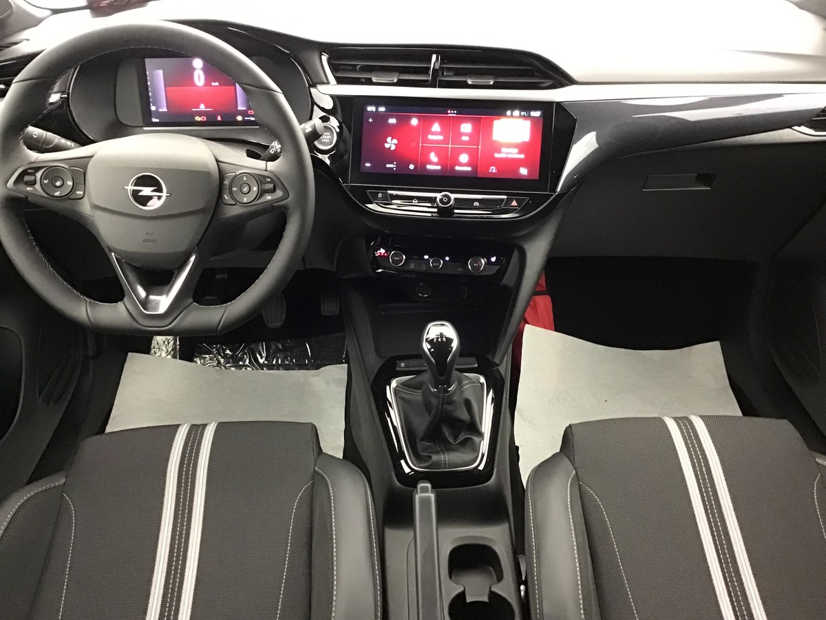 OPEL CORSA GS 1.2 Ess 75ch Bvm5 Gs + Caméra + Radar AV + GPS