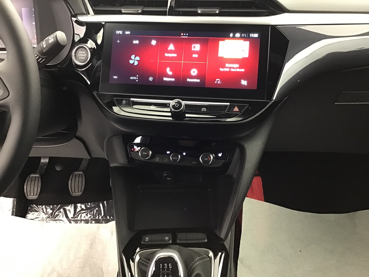 OPEL CORSA GS 1.2 Ess 75ch Bvm5 Gs + Caméra + Radar AV + GPS