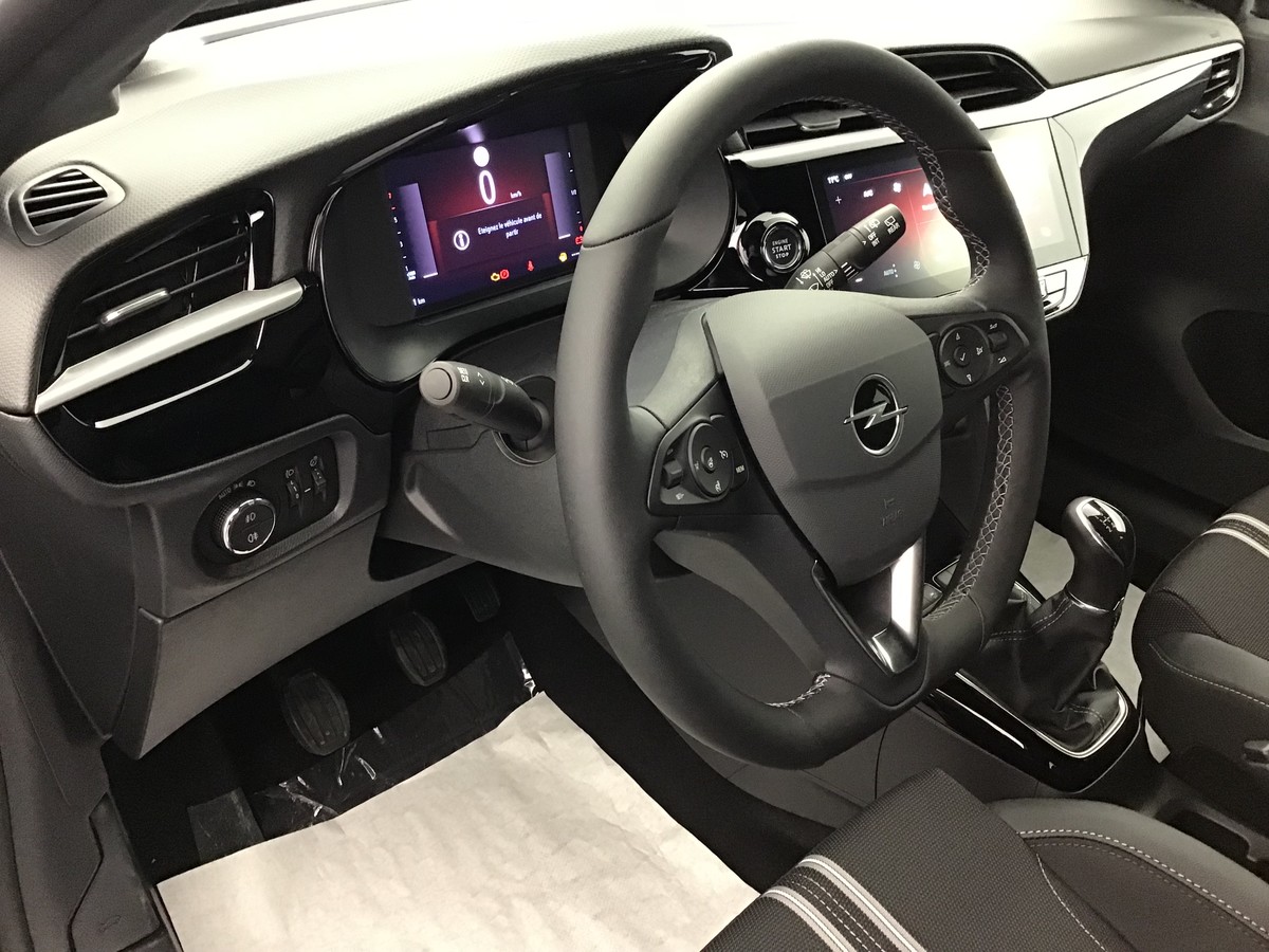 OPEL CORSA GS 1.2 Ess 75ch Bvm5 Gs + Caméra + Radar AV + GPS