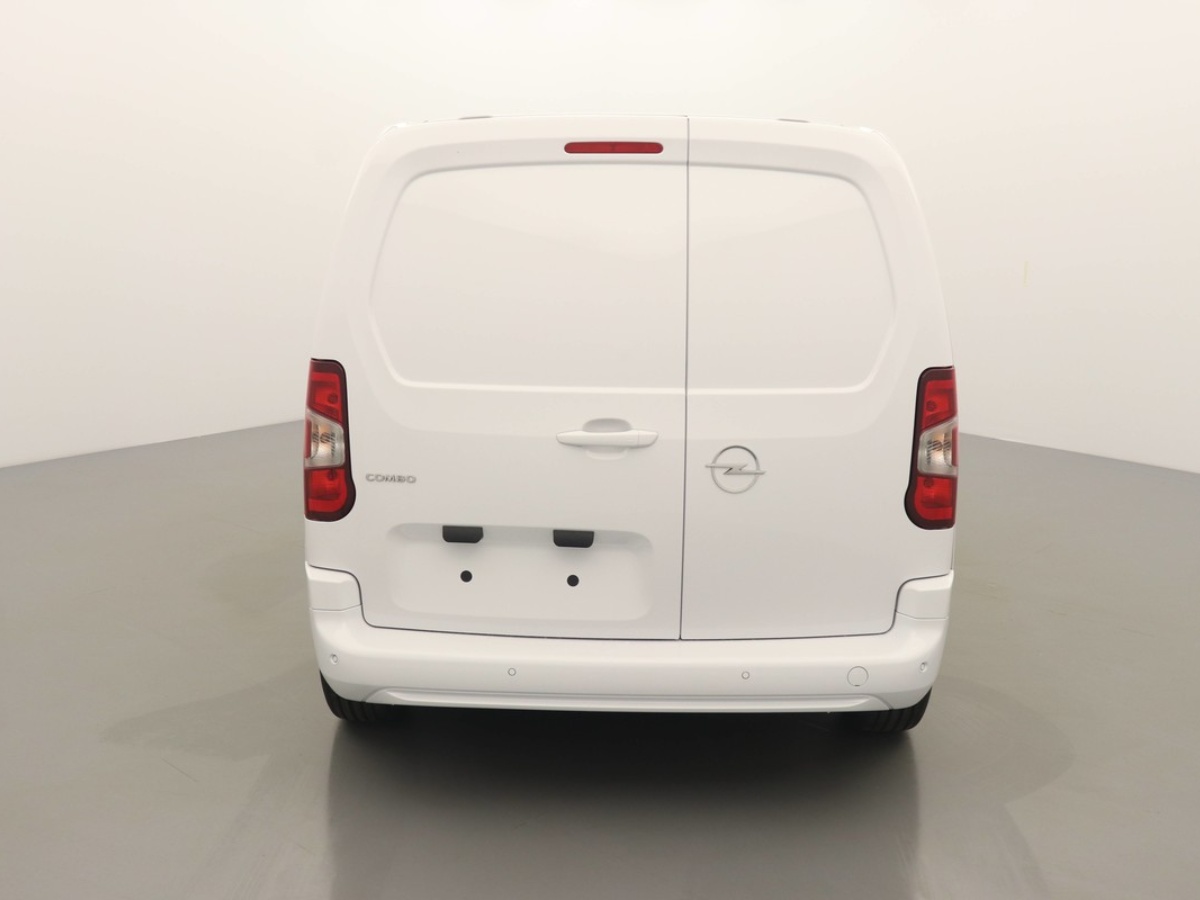 OPEL COMBO CARGO M LIGHT 650 KG VAN 1.5 Turbo D 100ch Bvm6 Van