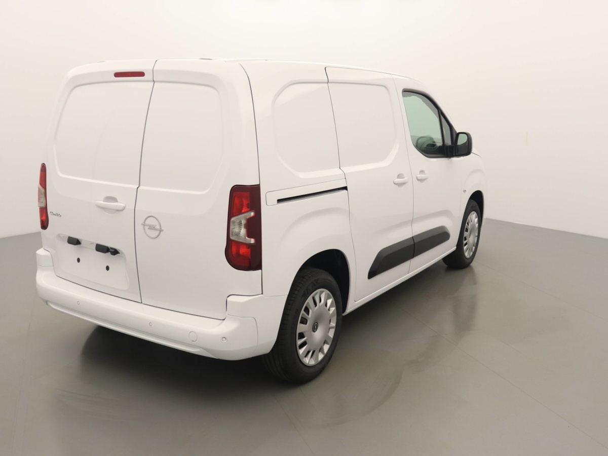 OPEL COMBO CARGO M LIGHT 650 KG VAN 1.5 Turbo D 100ch Bvm6 Van