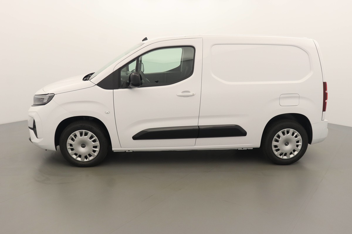 OPEL COMBO CARGO M LIGHT 650 KG VAN 1.5 Turbo D 100ch Bvm6 Van