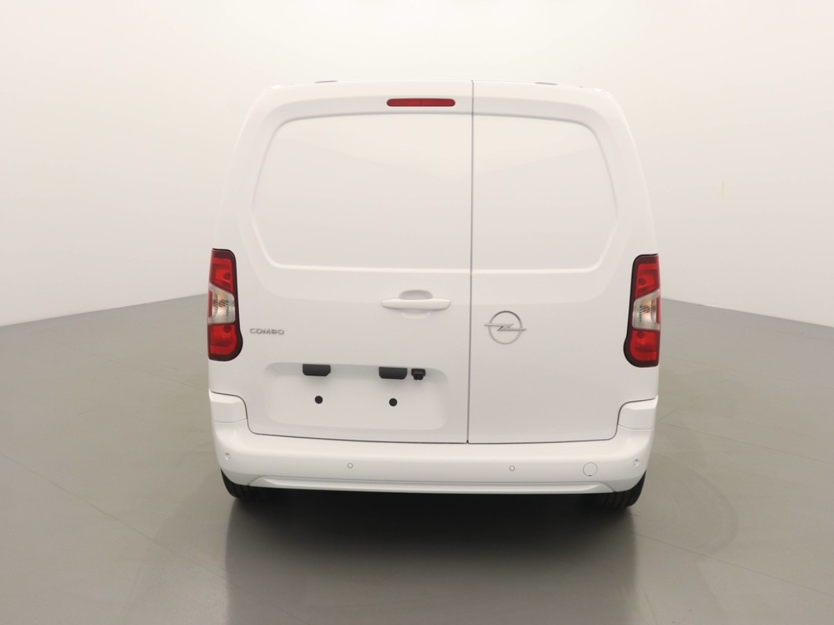 OPEL COMBO CARGO M LIGHT 650 KG VAN 1.5 Turbo D 100ch Bvm6 Van