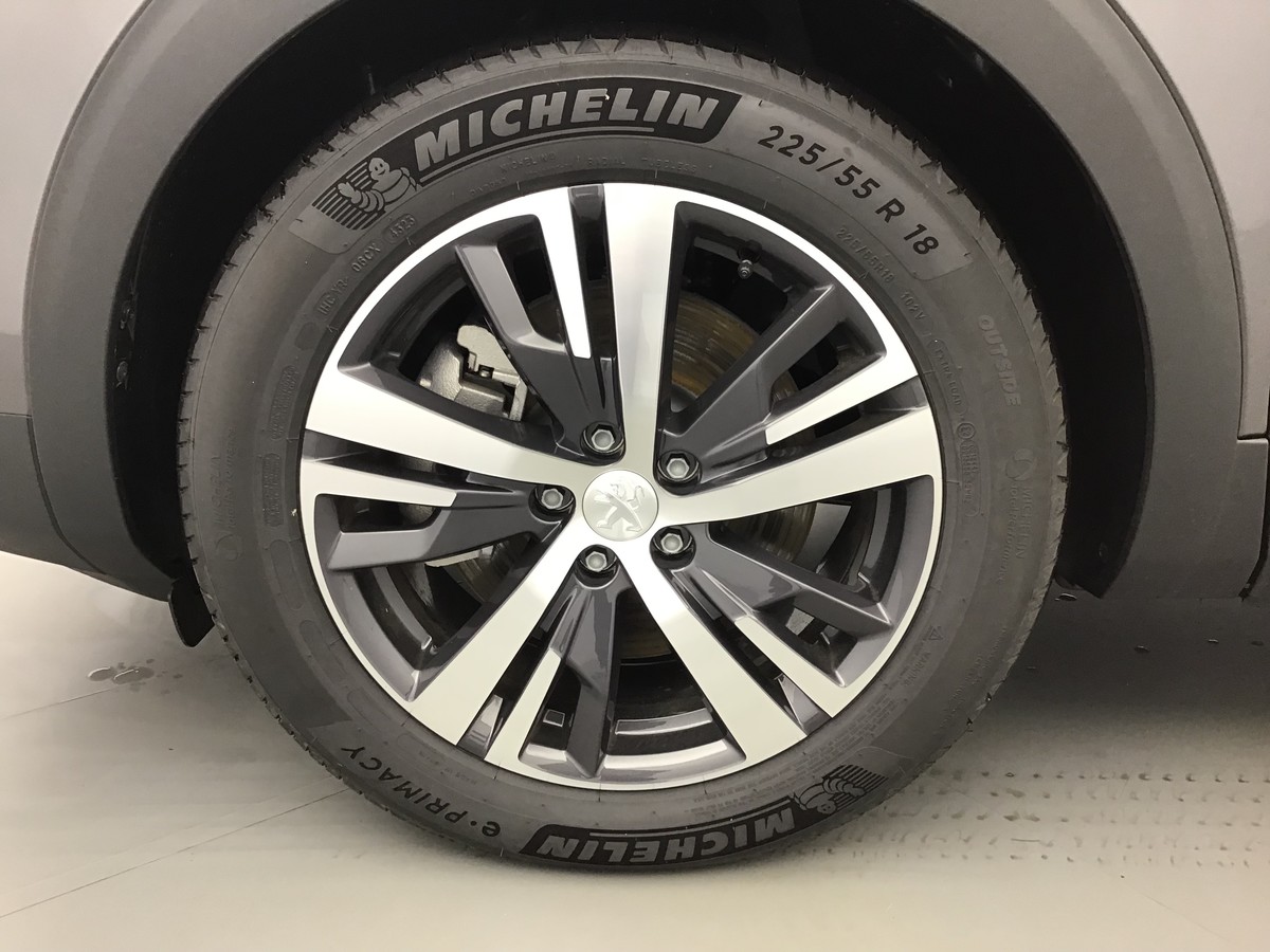 PEUGEOT 3008 ALLURE PACK 1.6 Hybrid 225ch E-Eat8 Allure Pack