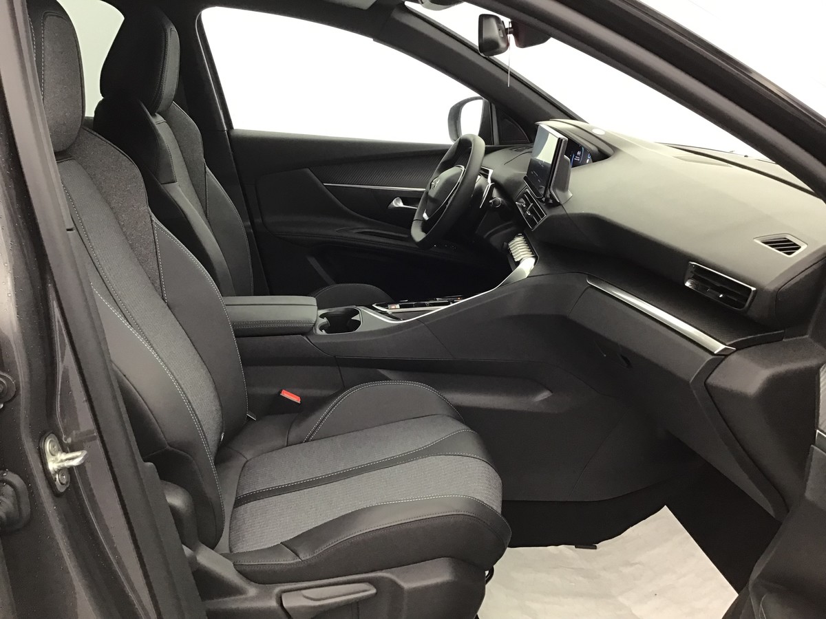 PEUGEOT 3008 ALLURE PACK 1.6 Hybrid 225ch E-Eat8 Allure Pack